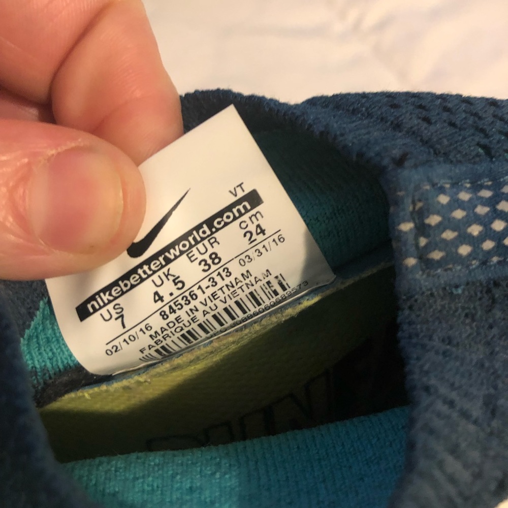 Nike Free run Flyknit - Picture 2 of 3